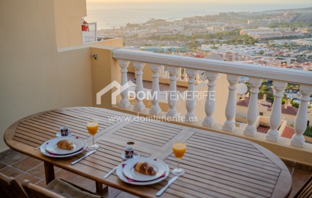 Apartment - Short term rent - Adeje -
                Roque del Conde