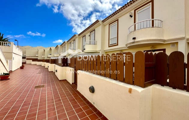 Chalet adosado - Venta - Arona - Chayofa