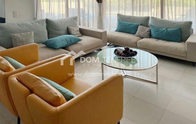 Chalet independiente - Venta - Adeje - El Duque
