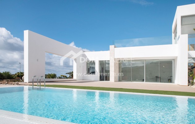Chalet independiente - Venta - Adeje - La Caleta