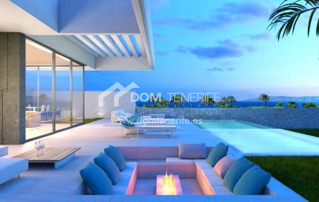 Chalet independiente - Venta - Adeje - San Eugenio Alto