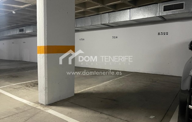 Garage - Wiederverkauf - Arona -
                Los Cristianos