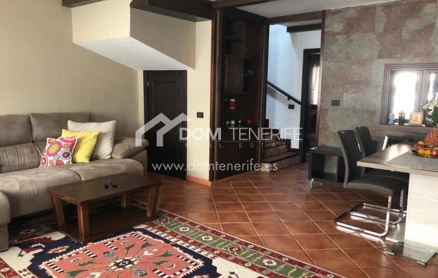 Townhouse - Long term rent - Guía de Isora  -
                Alcalá