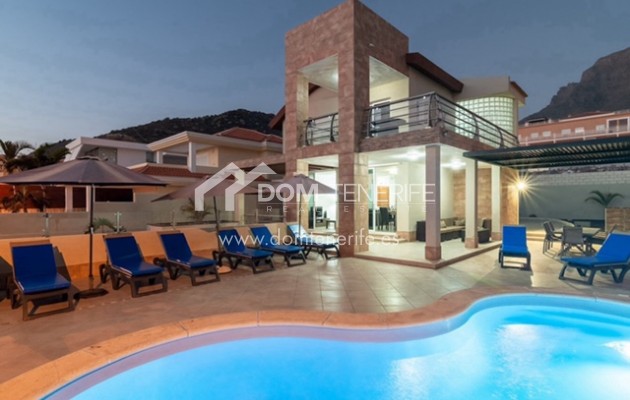 Villa - Sale - Adeje - El Madroñal