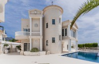 Villa - Wiederverkauf - Adeje - ML03042602