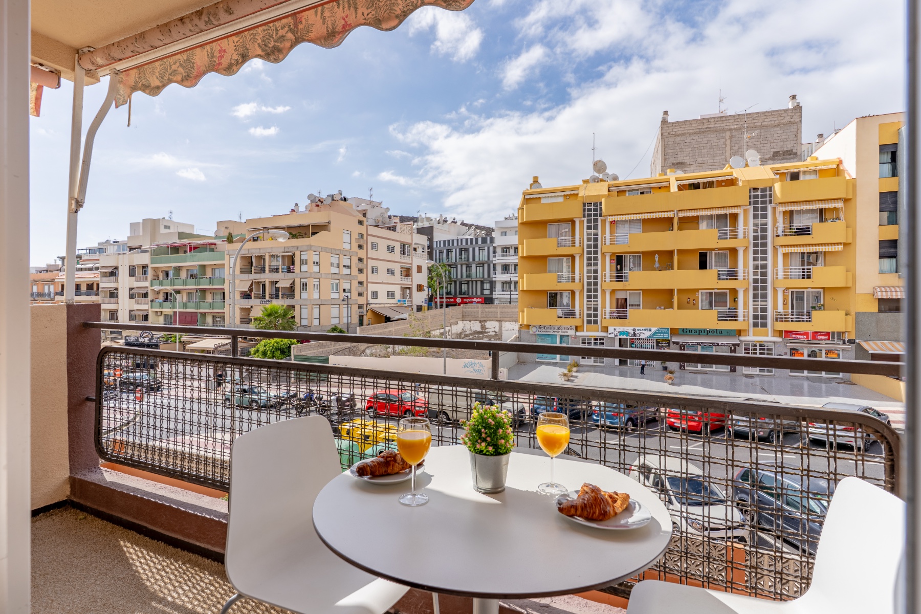 недвижимость в туристических зонах на юге тенерифе dom tenerife