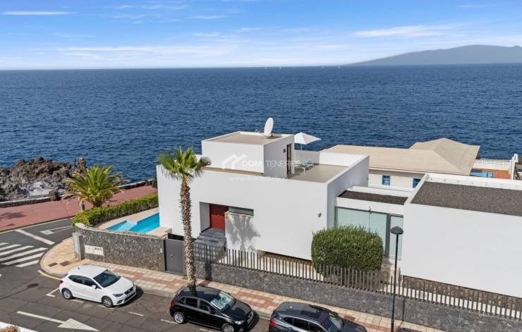 Top 10 Kriterien beim Kauf einer Luxusvilla mit privatem Pool im Süden Teneriffas