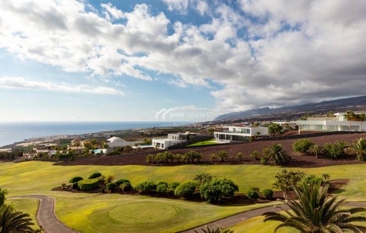 Aires de Abama: What International Buyers Need to Know