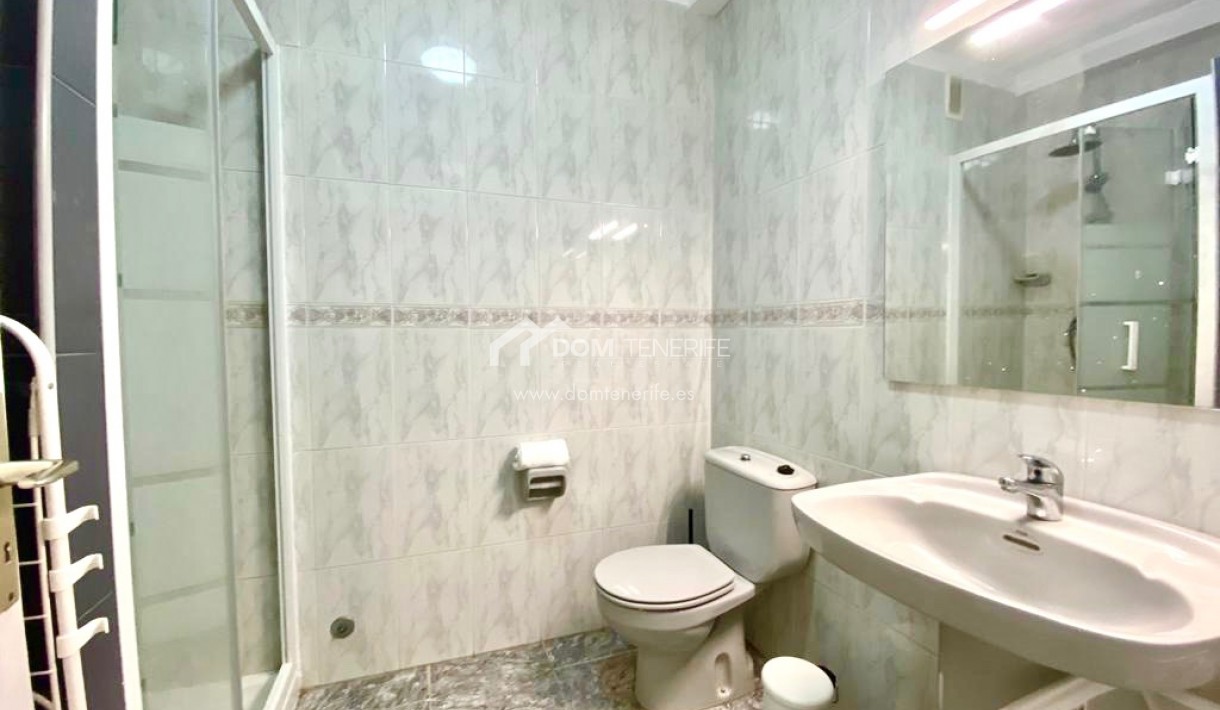 Alquiler a largo plazo - Apartamento -
Arona - Los Cristianos