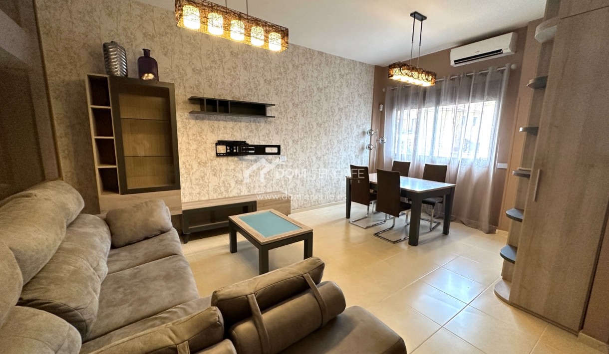 Venta - Chalet adosado -
Arona - Cho