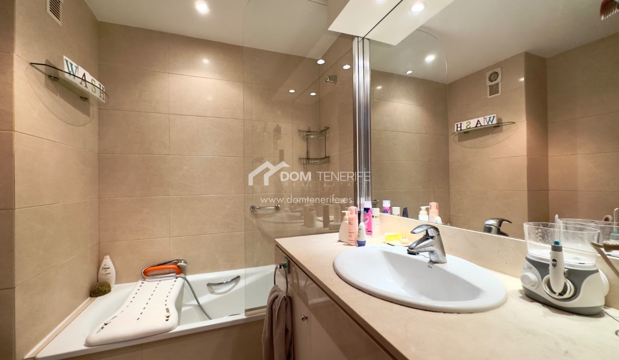 Venta - Atico -
Guía de Isora  - Playa La Arena