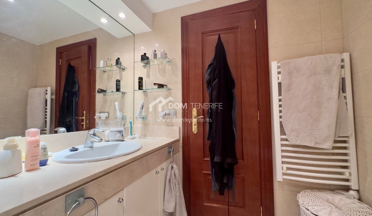 Venta - Atico -
Guía de Isora  - Playa La Arena