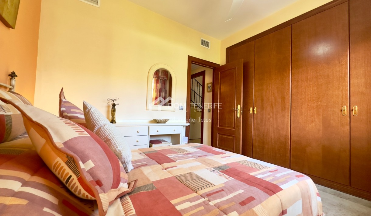 Venta - Atico -
Guía de Isora  - Playa La Arena