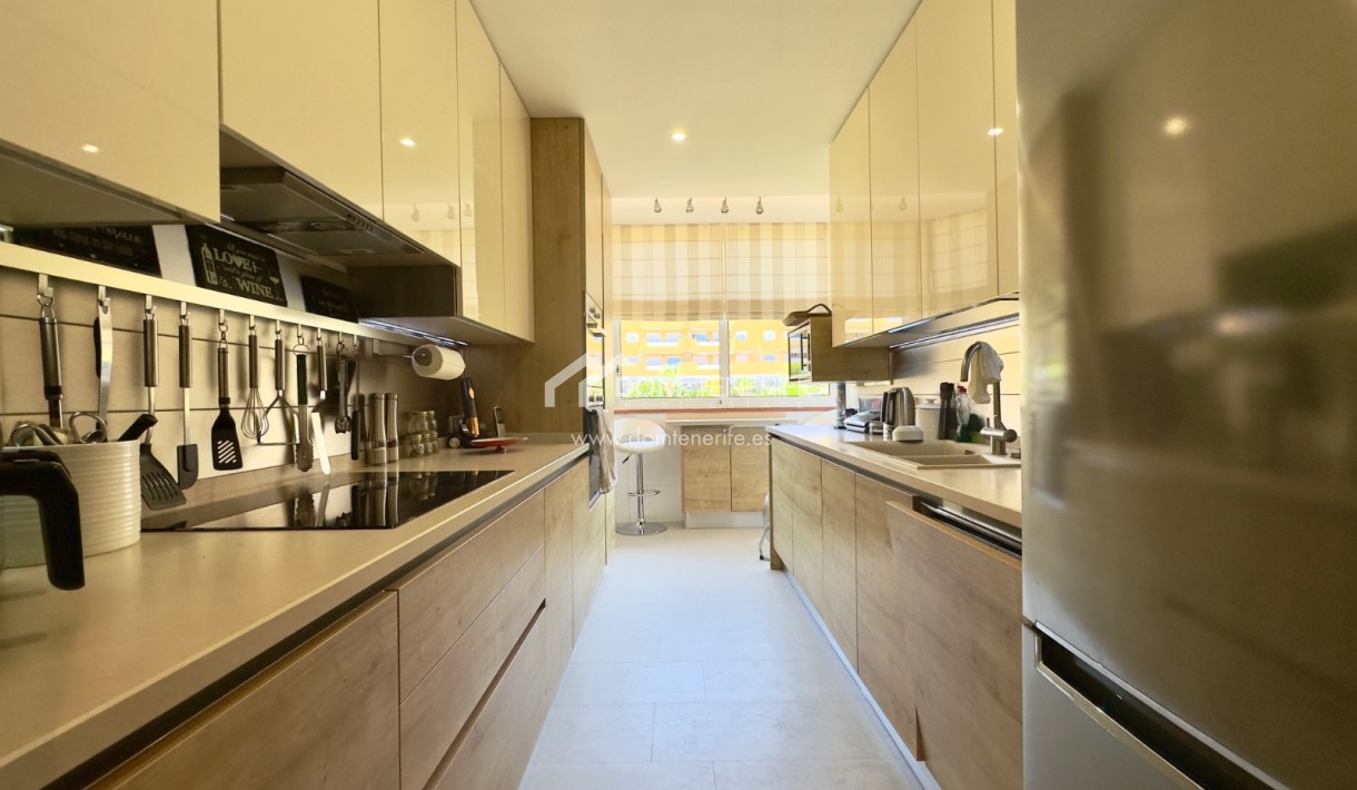 Venta - Atico -
Guía de Isora  - Playa La Arena