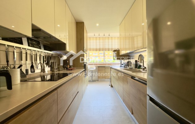 Venta - Atico -
Guía de Isora  - Playa La Arena