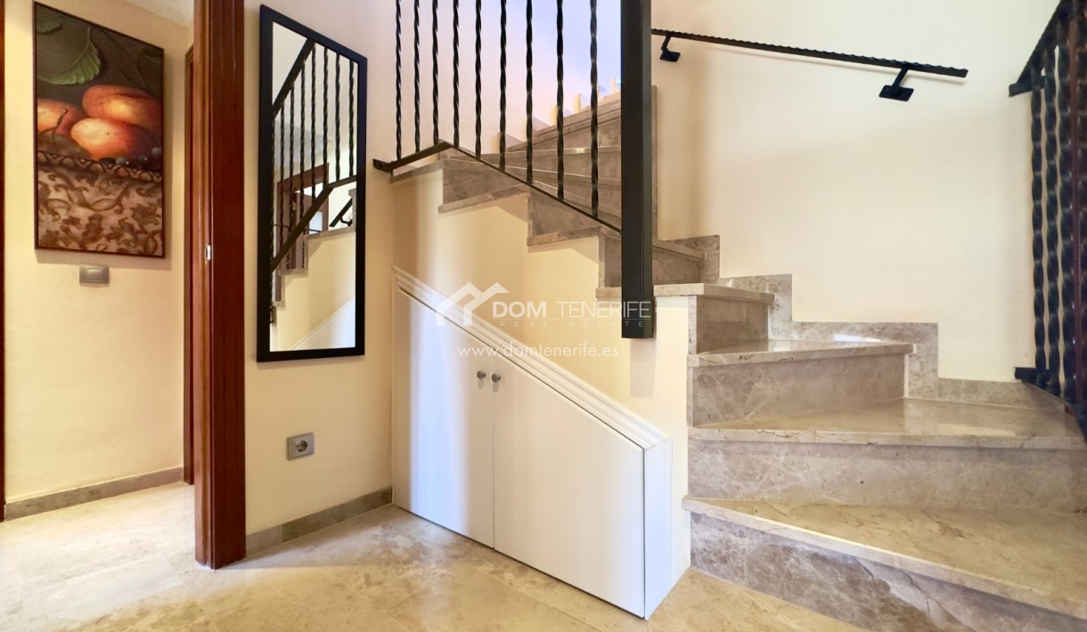 Venta - Atico -
Guía de Isora  - Playa La Arena