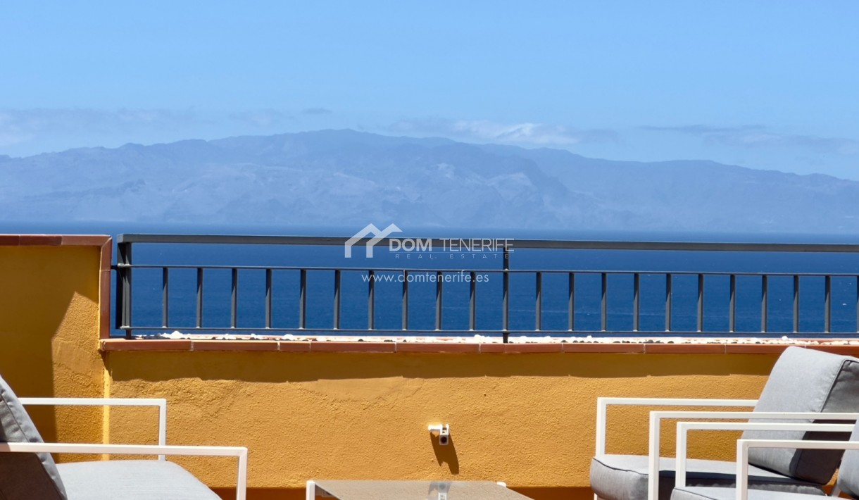 Venta - Atico -
Guía de Isora  - Playa La Arena