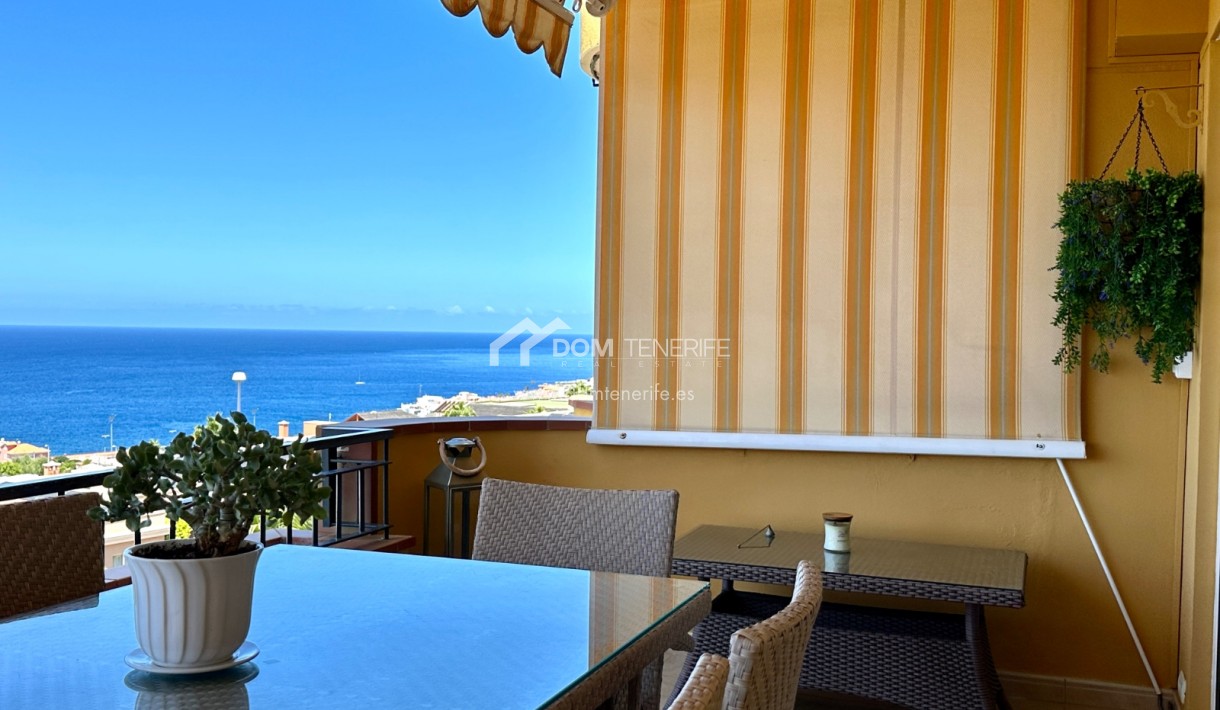 Venta - Atico -
Guía de Isora  - Playa La Arena