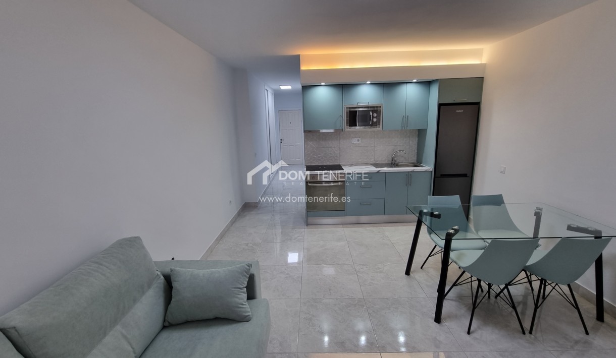 Sale - Apartment -
Adeje - San Eugenio Alto