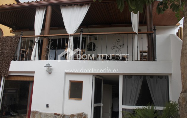 Wiederverkauf - Villa -
Arona - Chayofa