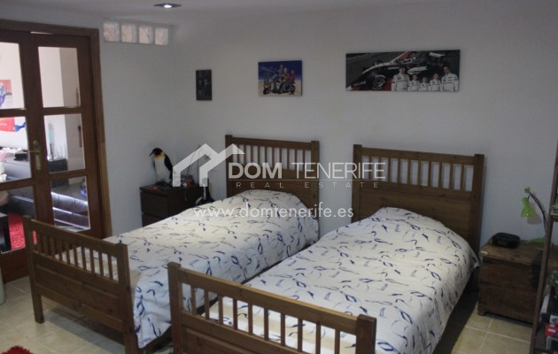 Wiederverkauf - Villa -
Arona - Chayofa