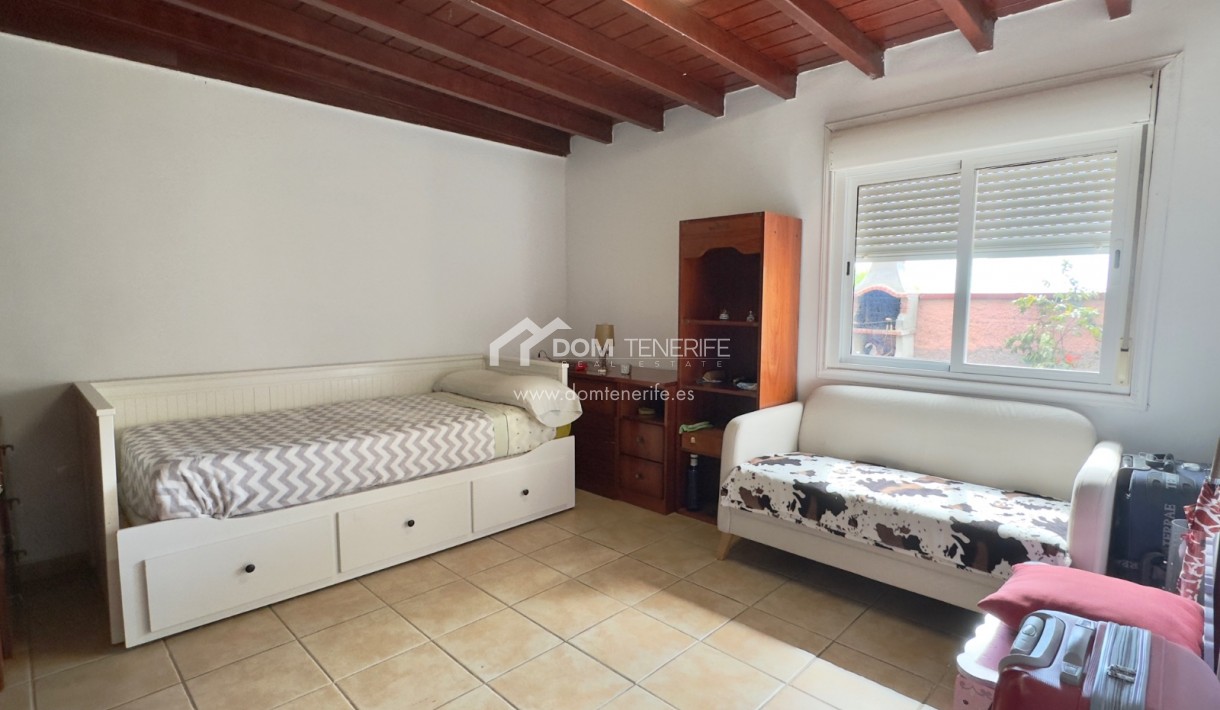 Sale - Apartment -
Adeje - Torviscas Alto