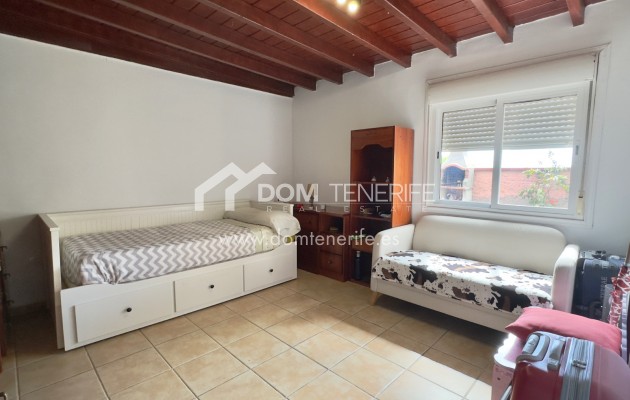 Wiederverkauf - Wohnung -
Adeje - Torviscas Alto