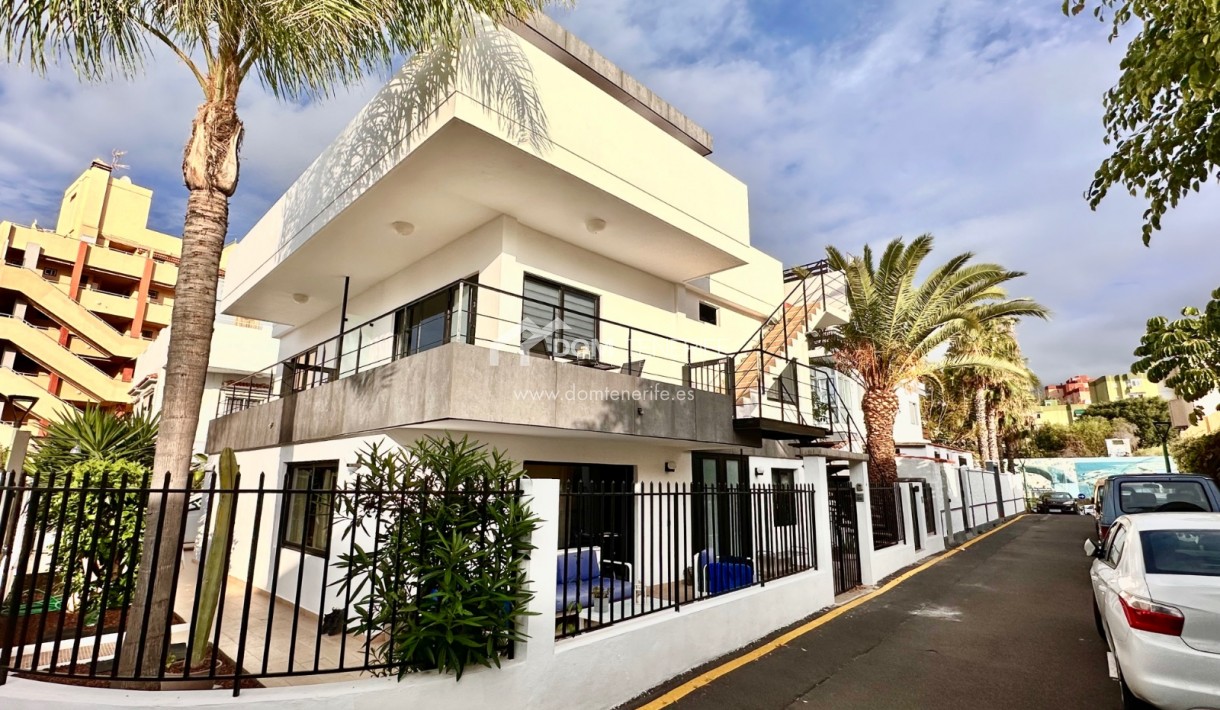 Short term rent - Apartment -
Puerto de La Cruz  - Puerto de La Cruz