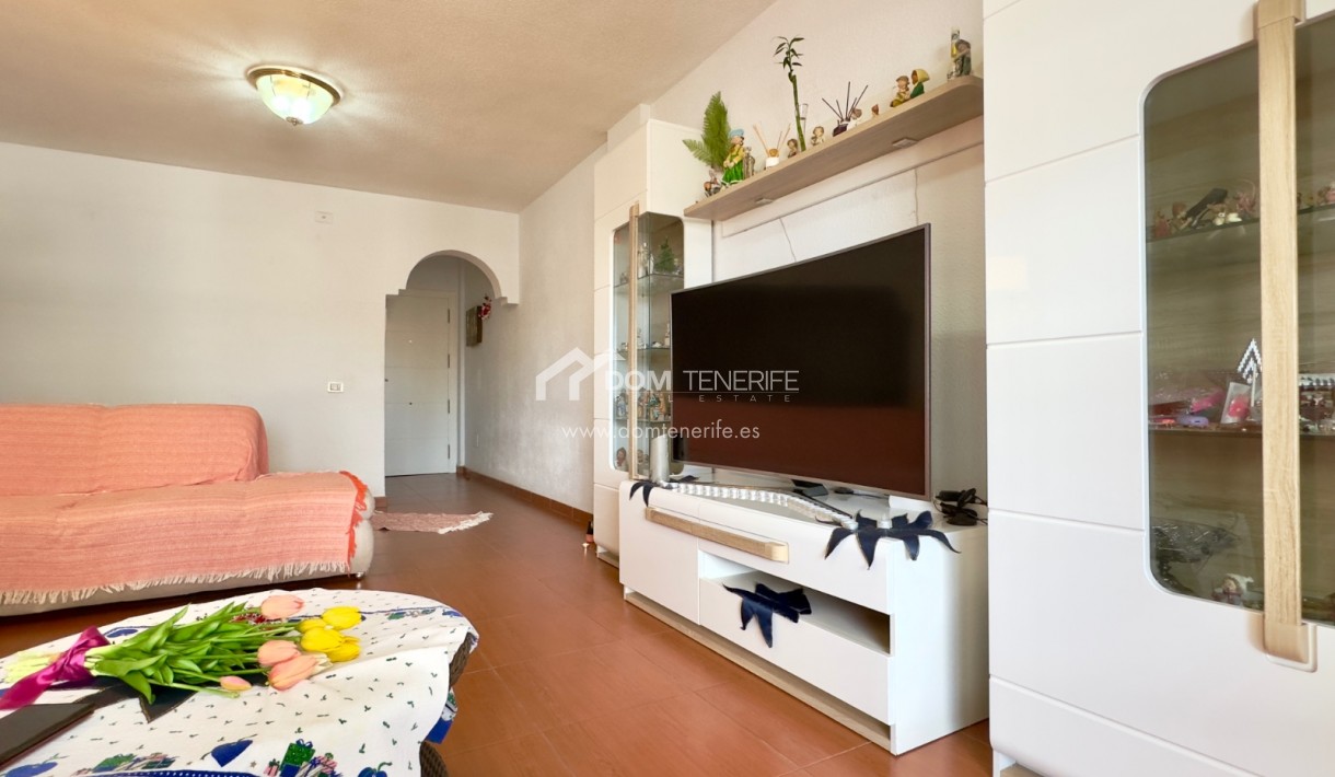 Sale - Apartment -
Adeje - Los Olivos