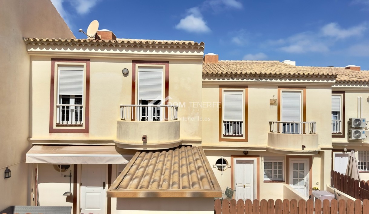 Sale - Townhouse -
Arona - Chayofa