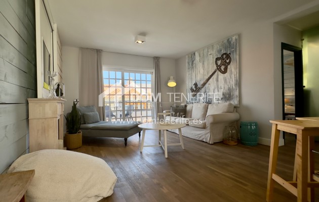 Sale - Apartment -
Adeje - Torviscas Alto