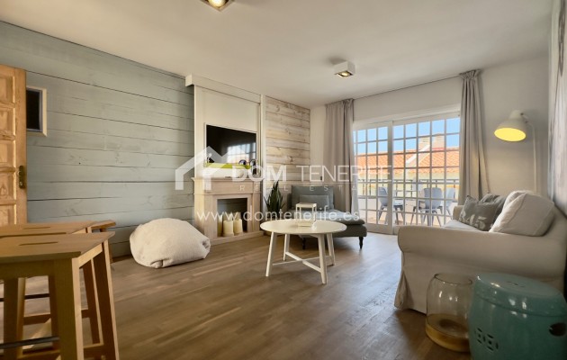 Sale - Apartment -
Adeje - Torviscas Alto