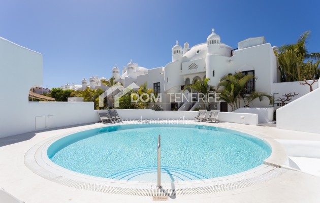 Sale - Townhouse -
Adeje - Playa Paraiso