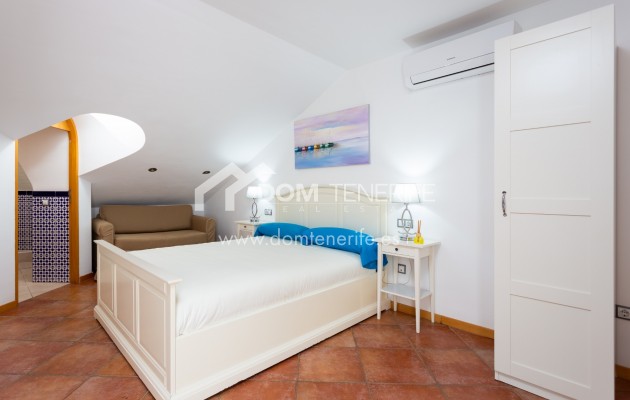 Sale - Townhouse -
Adeje - Playa Paraiso