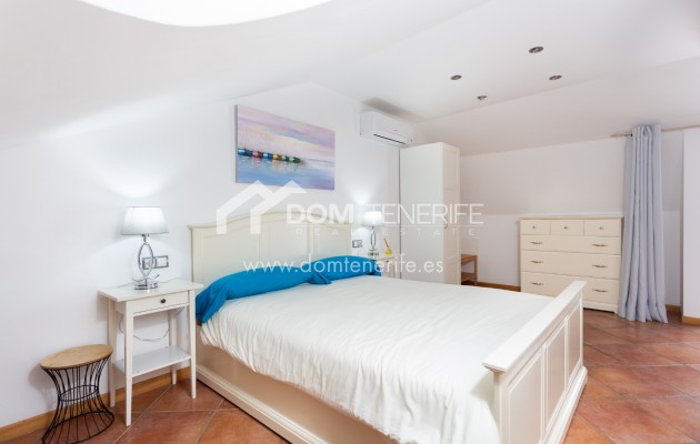 Sale - Townhouse -
Adeje - Playa Paraiso