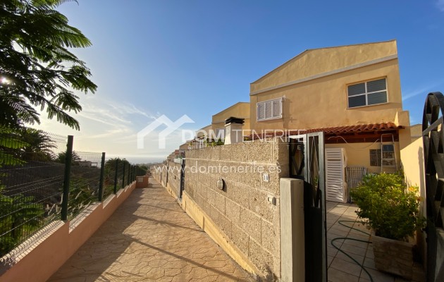 Sale - Townhouse -
Adeje - El Madroñal