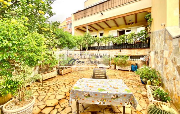 Sale - Townhouse -
Adeje - El Madroñal