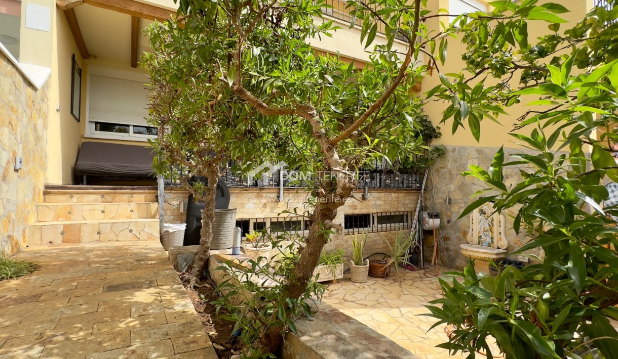 Sale - Townhouse -
Adeje - El Madroñal