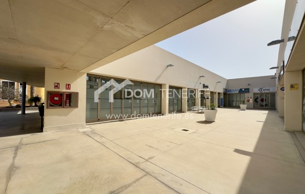 Location - Locaux commerciaux -
Adeje - El Duque