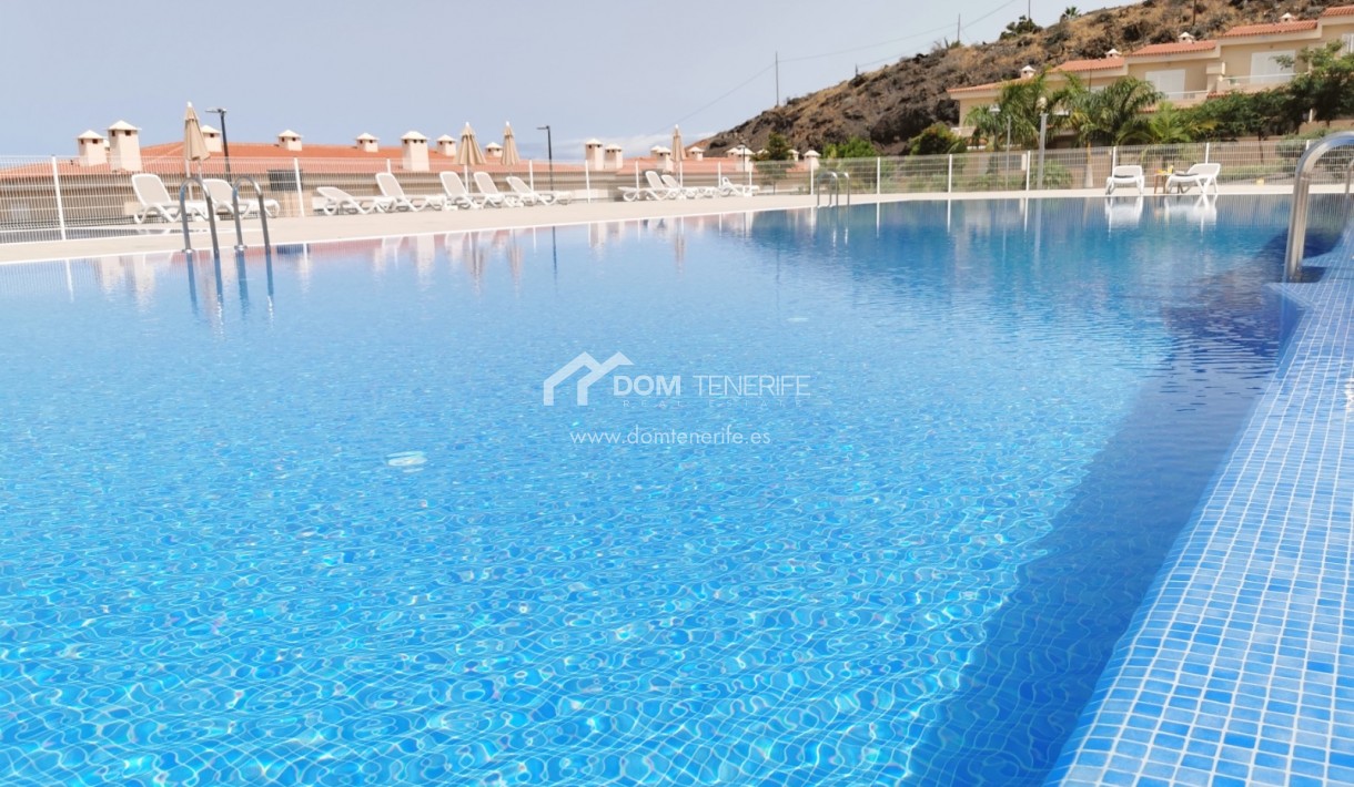 Sale - Townhouse -
Guía de Isora  - Playa La Arena