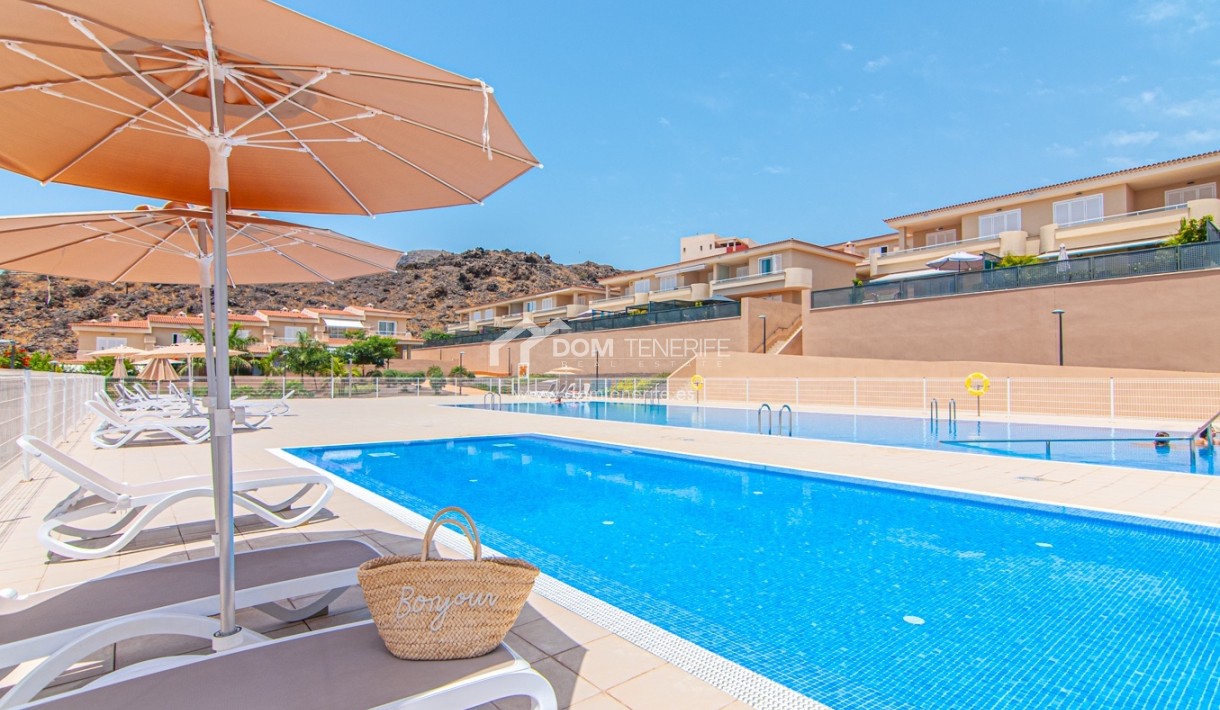 Sale - Townhouse -
Guía de Isora  - Playa La Arena