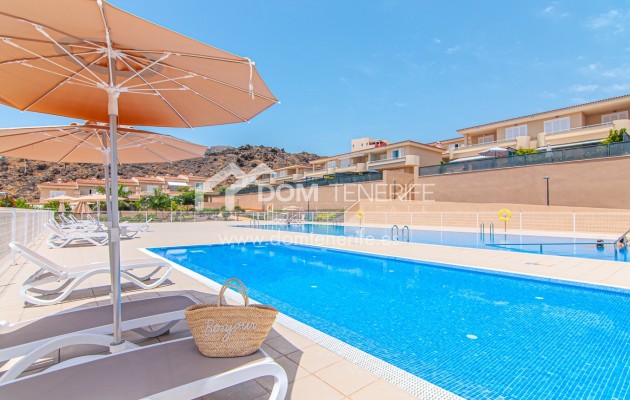 Sale - Townhouse -
Guía de Isora  - Playa La Arena