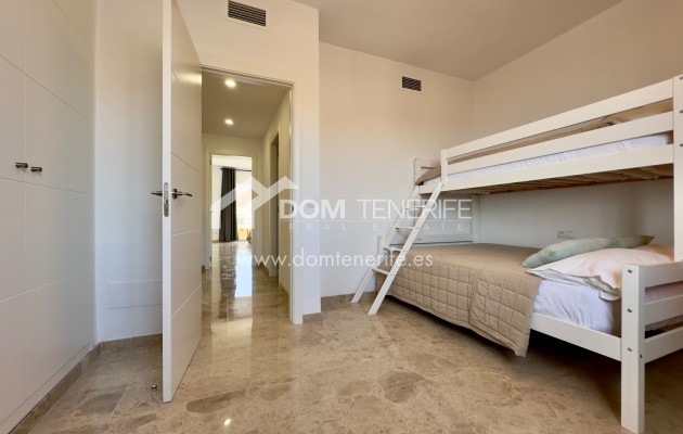 Sale - Townhouse -
Guía de Isora  - Playa La Arena