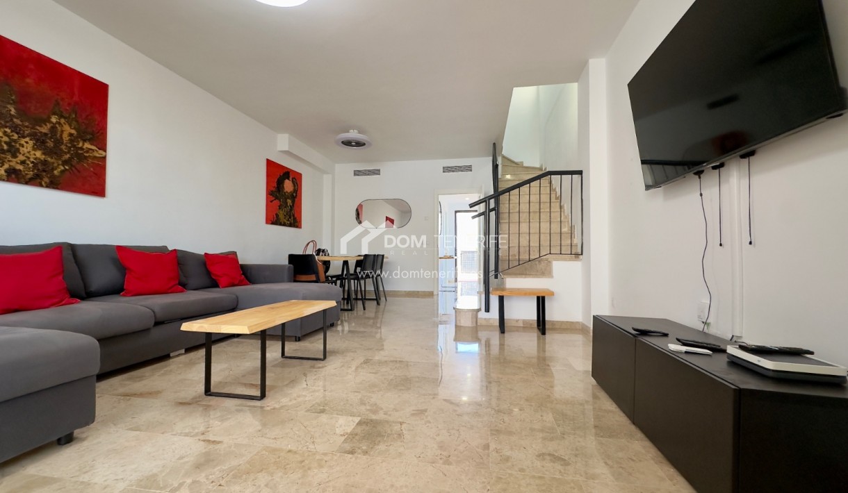 Sale - Townhouse -
Guía de Isora  - Playa La Arena