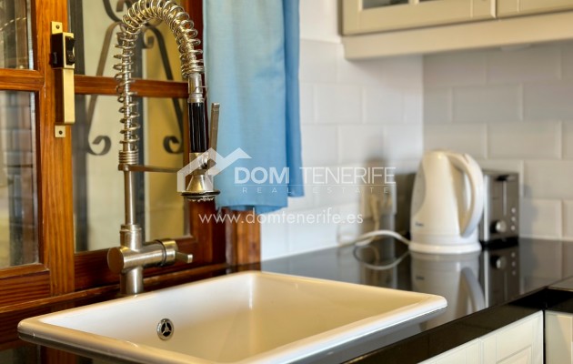 Sale - Apartment -
Adeje - Torviscas Alto