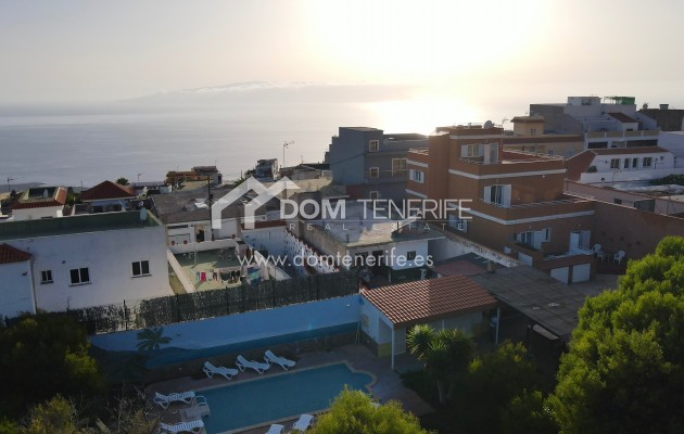 Sale - Villa -
Santiago del Teide - Chio