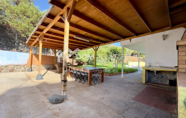 Sale - Villa -
Santiago del Teide - Chio