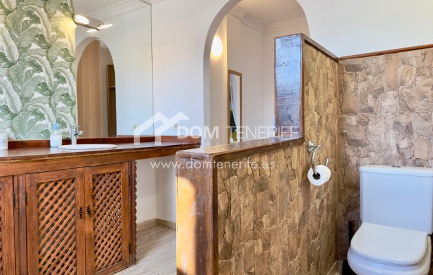 Sale - Villa -
Santiago del Teide - Chio