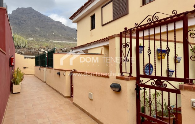 Sale - Townhouse -
Adeje - Miraverde