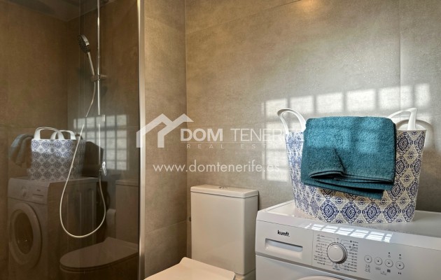 Sale - Apartment -
Adeje - Torviscas Alto